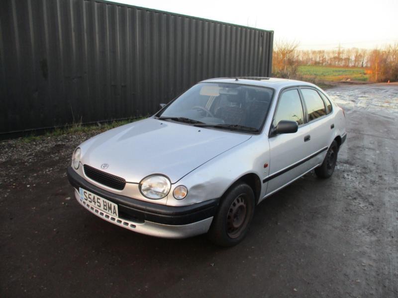 Toyota corolla универсал 1998