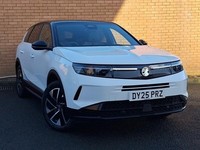 2025 Vauxhall Grandland 1.2 Hybrid [136] Ultimate 5dr e-DCT6 [Pan Roof] HATCHBAC
