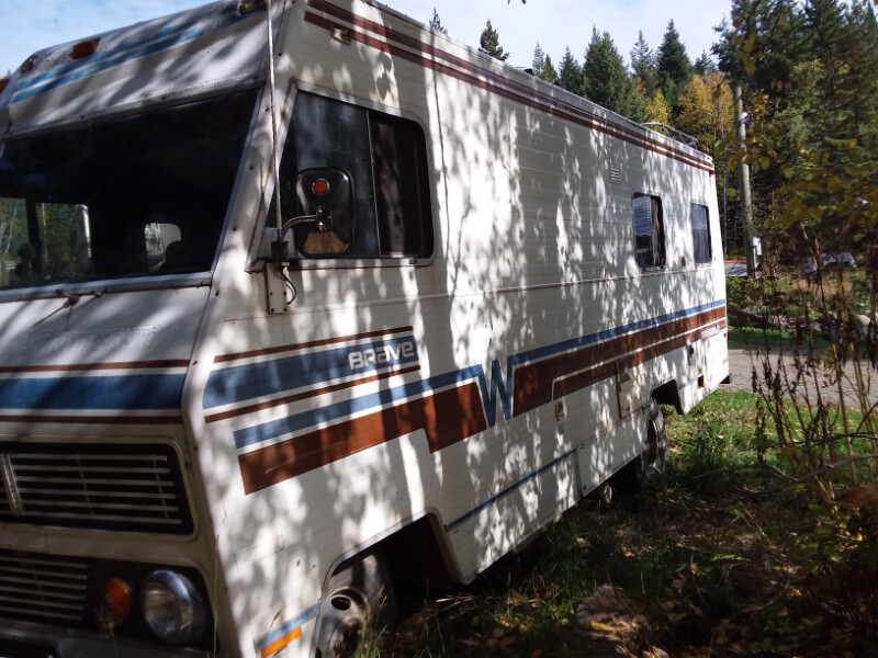 1976 Winnebago Brave RVs & Motorhomes 100 Mile House