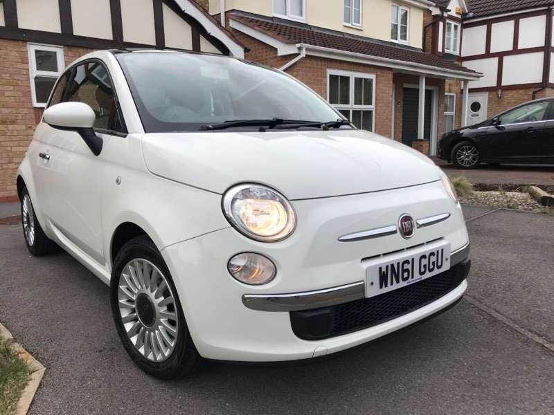 White Fiat 500 1.2 Lounge 2011 in Hucknall