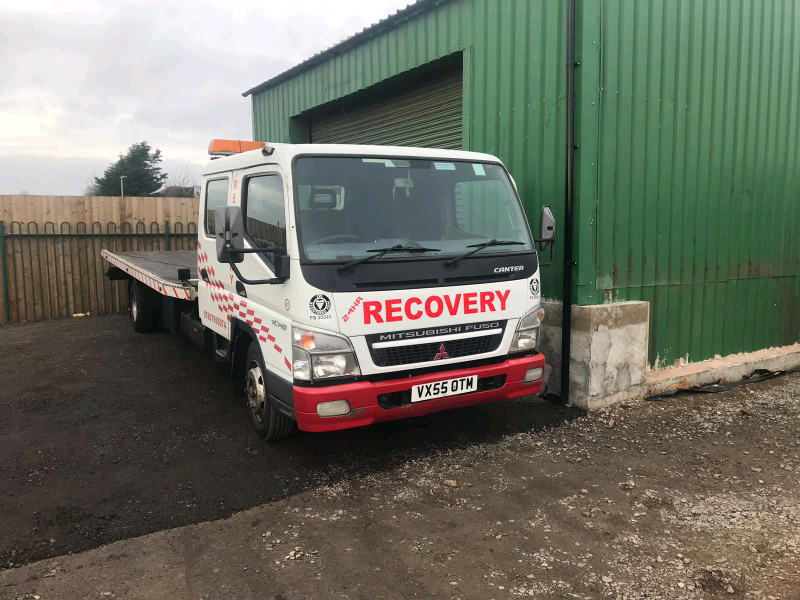 Tilt and slide 7.5t recovery truck super low loader crew cab in Leicester, Leicestershire