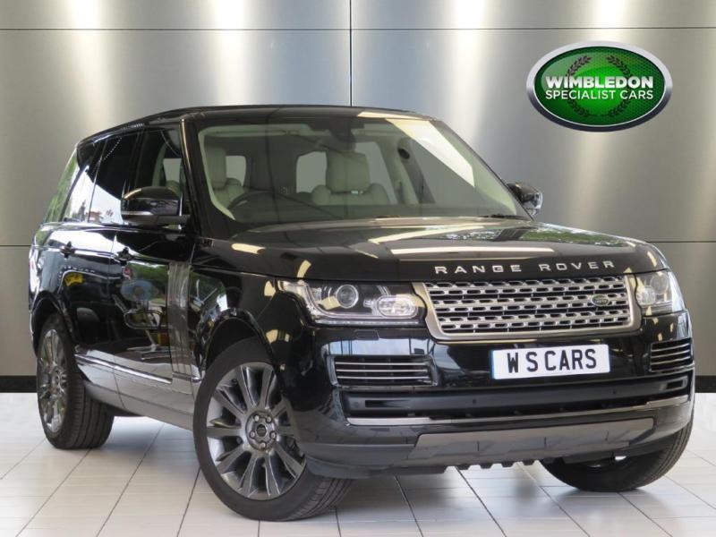 2015 LAND ROVER RANGE ROVER 3.0 TDV6 VOGUE GLASS OPENING PANORAMIC SUNROOF, 21" in Raynes Park