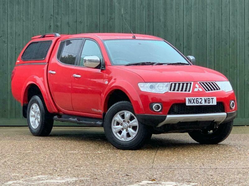 Mitsubishi l200 2012