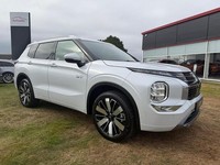 Mitsubishi Outlander PHEV Diamond 2.4 5dr SUV Automatic Petrol/Electric SUV HYBR