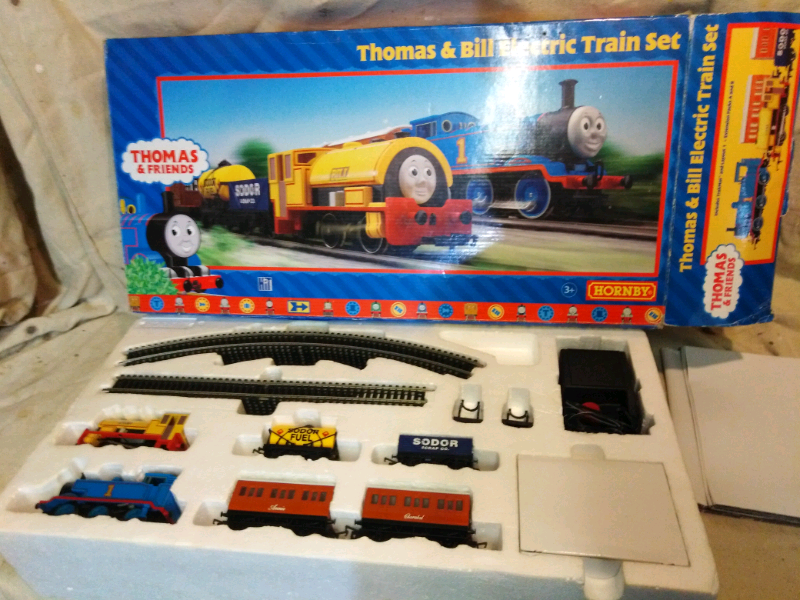 Hornby 00 gauge (Thomas and friends) Thomas & Bill electric train set