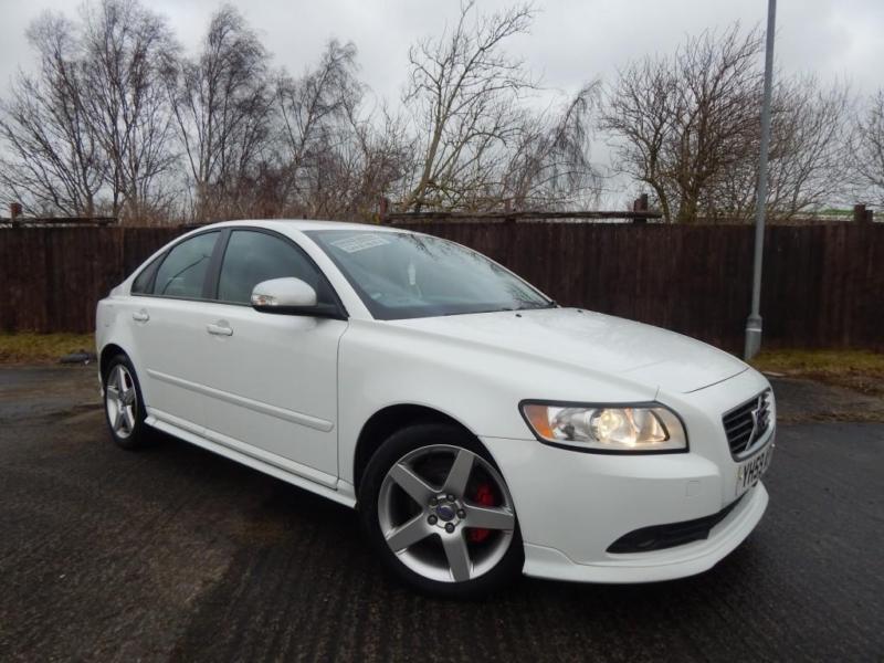 Volvo s40 r design