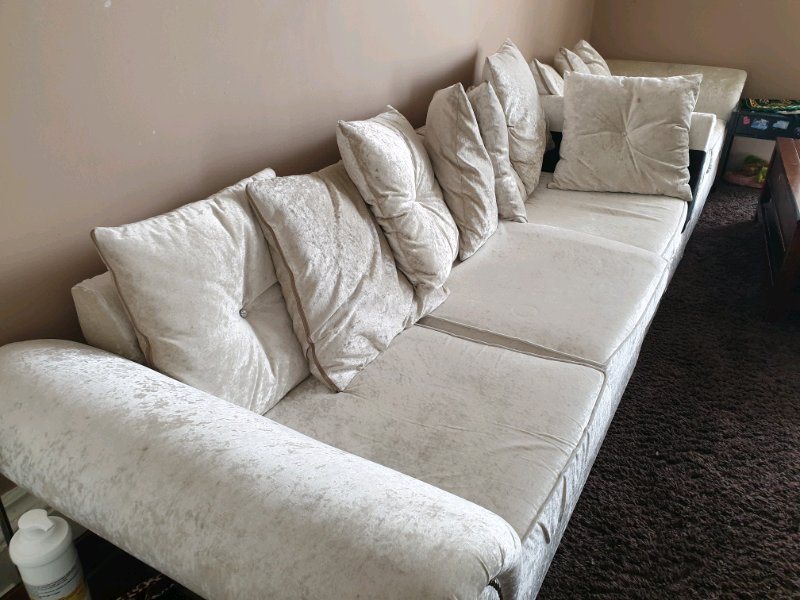 Crush velvet cream sofa | in Southside, Glasgow | Gumtree