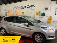 Ford Fiesta 1.6 TDCi ECOnetic Titanium Hatchback 5dr Diesel Manual Euro 5 (s/s)