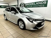 Toyota Corolla 1.8 ICON TECH [SAT NAV, HEATED SEATS & REVERSE CAMERA]