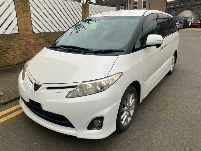 Toyota estima 2010