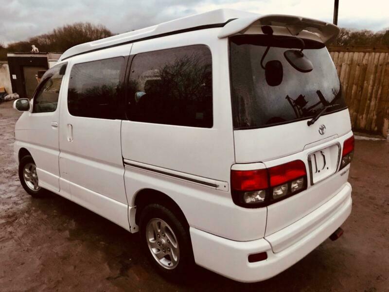 Toyota regius 4wd