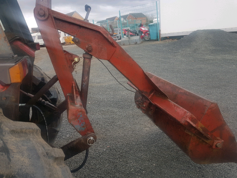 Tractor three point linkage rear loader with bucket in Motherwell