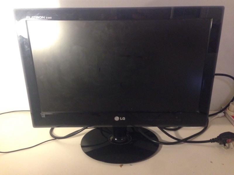 LG monitor Flatron E1940S-PN 19