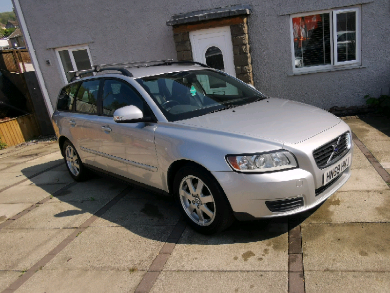Volvo v50 2009