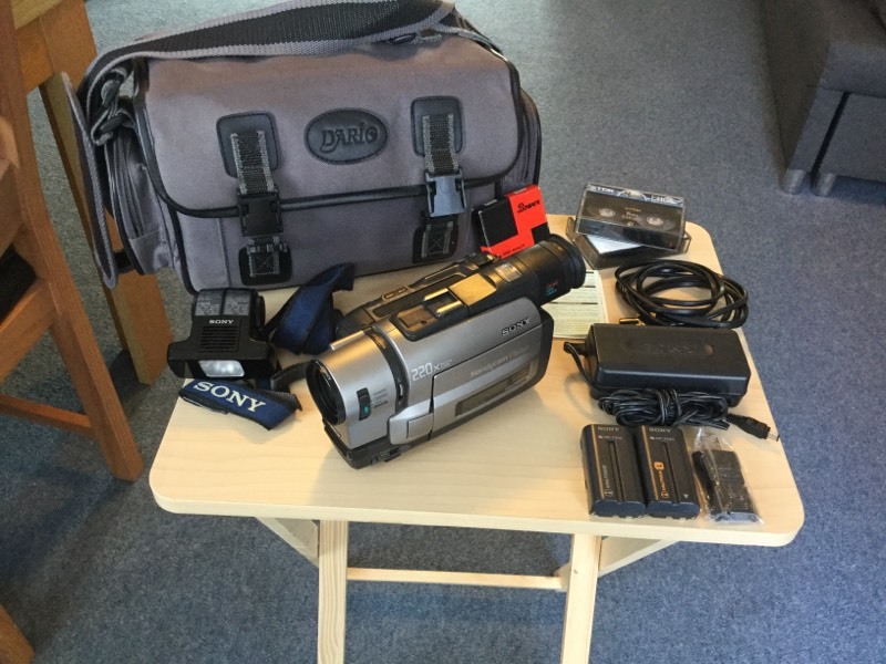 Sony Handycam CCDTRV99E Pal Hi8 XR video Camera Camcorder in Poole