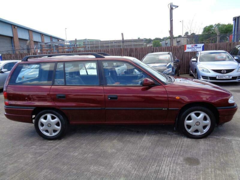 1997 Vauxhall Astra 1.6 i 16v GLS 5dr in Low Moor, West Yorkshire