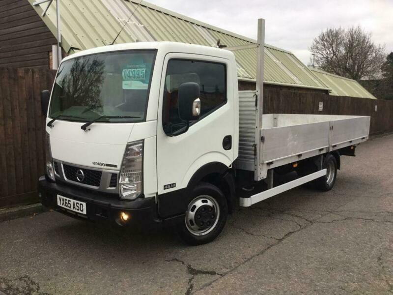 Nissan cabstar 2015