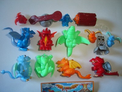 DVD チャームキッズ　スプリングフェスタ2007 KINDER SURPRISE SET - DRAGONS DRAGONLAND 2007 - FIGURES TOYS