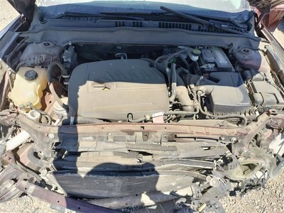 2014-2016 Ford Fusion Air Cleaner Box DS7Z9A600A OEM.