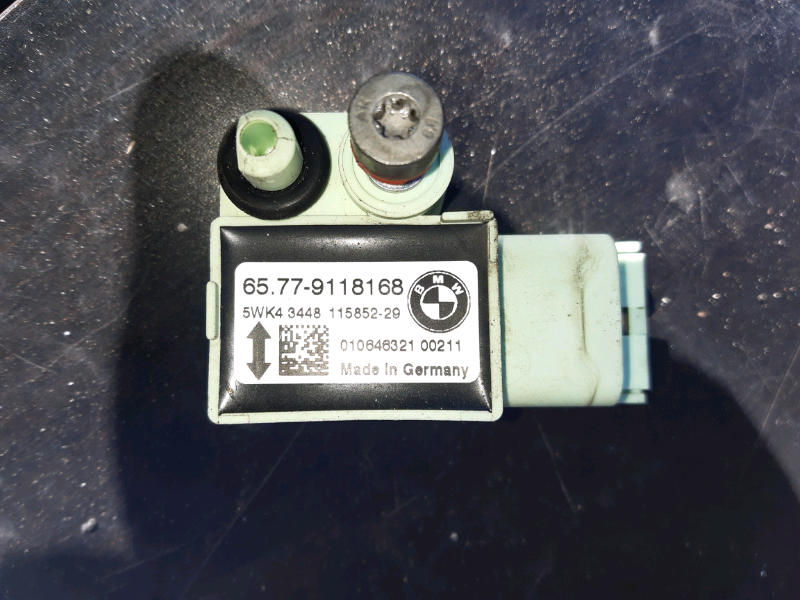 Mini Cooper r56 1.6L 2006 passenger side door airbag sensor in Houghton Le Spring, Tyne and