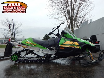 2004 Arctic Cat® Mountain Cat® 600 1M EFI Green