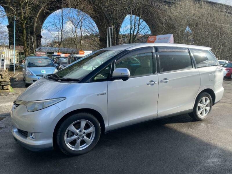 Toyota estima 2020