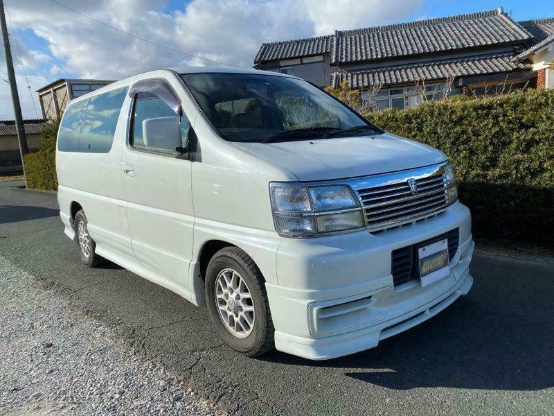 Nissan elgrand 1998