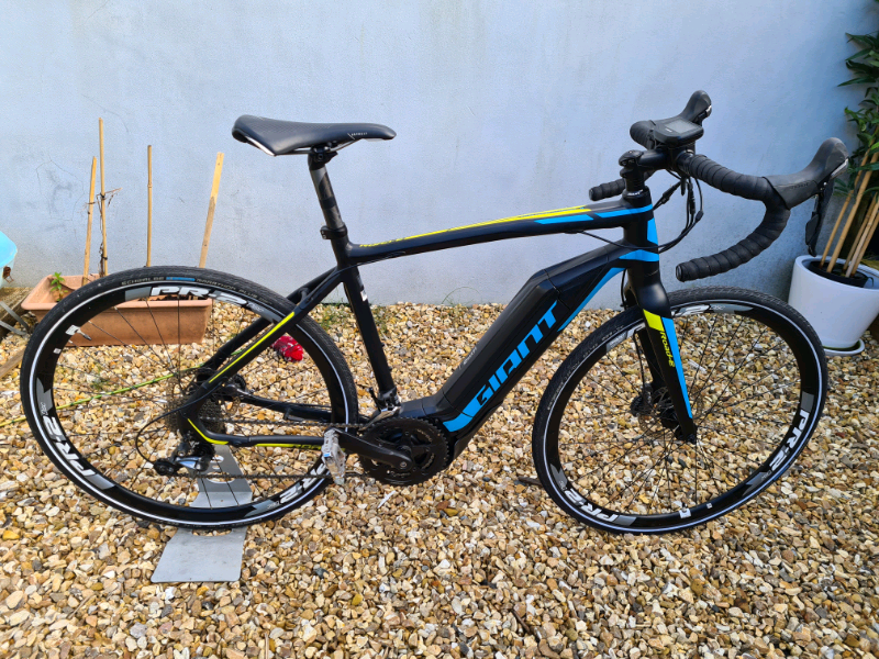 Giant ERoad +2 PRO ELECTRIC BIKE L in Bridgend Gumtree