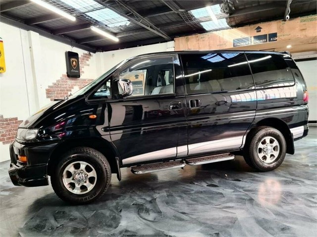 Delica mitsubishi 2004