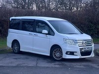 HONDA STEPWAGON RK5 2.0 PETROL AUTOMATIC SPADA PEARL WHITE 8 SEATER