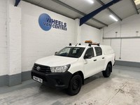 2018 Toyota Hilux 2.4 D-4D Active Pickup Double Cab 4dr Diesel Manual 4WD Euro 6