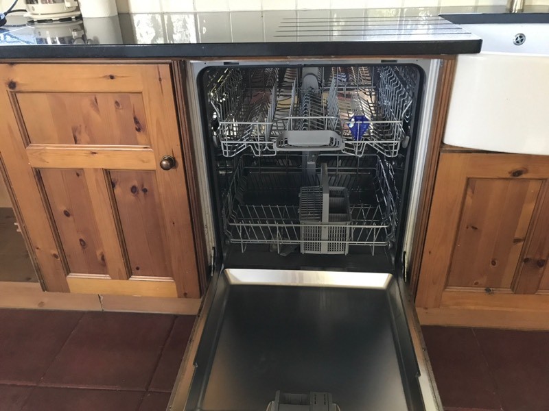 Neff semi integrated dishwasher in Toddington, Bedfordshire Gumtree
