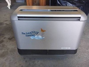 Natural gas wall heater