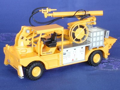 Conrad 2505 Putzmeister Sika PM500 PC Concrete Spraying Tunnel Machine 1/50 MIB