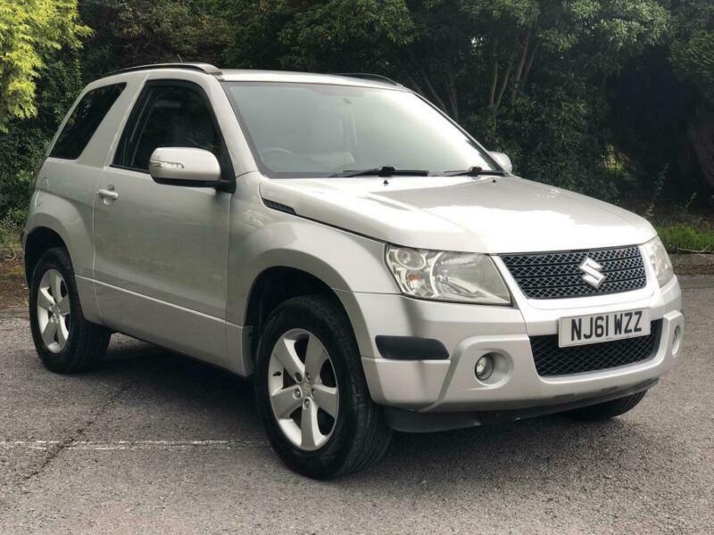 Suzuki grand vitara 2011