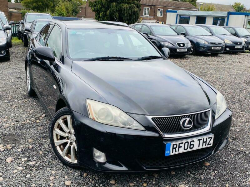 Lexus is 250 2006