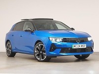 2024 Vauxhall Astra 115kW Ultimate 54kWh 5dr Auto Hatchback Electric Automatic
