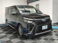 2026 Toyota NOAH VOXY HYBRID ZWR80 AU Hyybrid ZS Kirameki2 MPV HYBRID ELECTRIC S