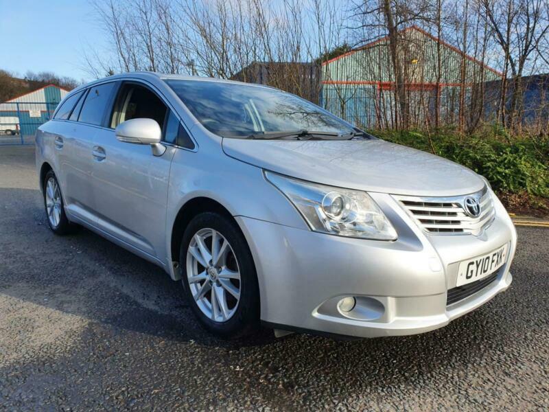 Toyota avensis 2010