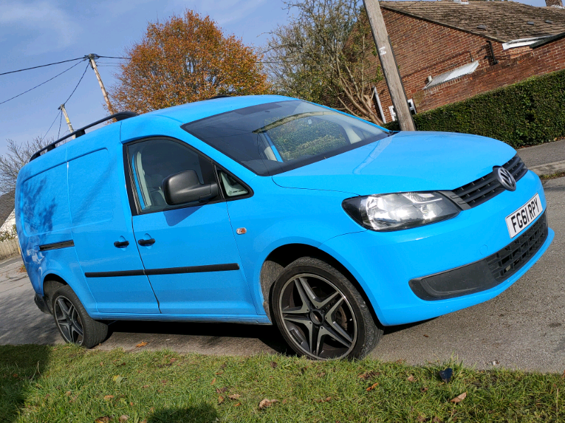 VW CADDY 1.6 TDI MAXI LWB BLUE DIESEL MODIFIED VAN in Abingdon