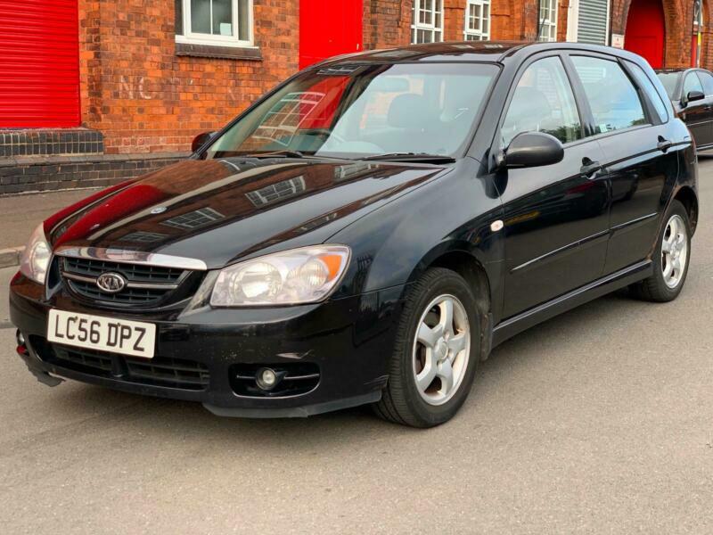Kia cerato 2006 года