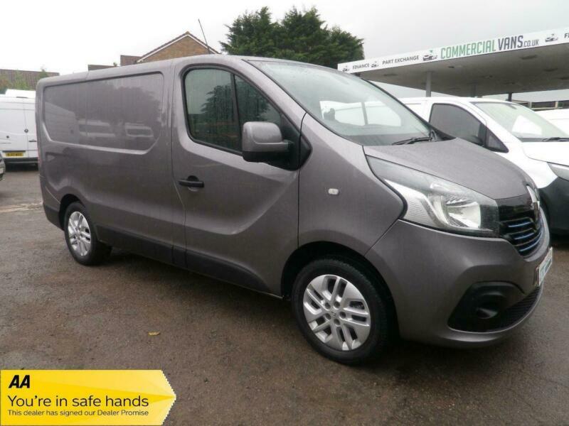 Renault trafic dci 120