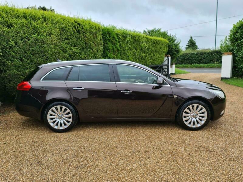 VAUXHALL INSIGNIA 2.0 CDTi 16v (160bhp) ELITE NAV AUTOMATIC ESTATE