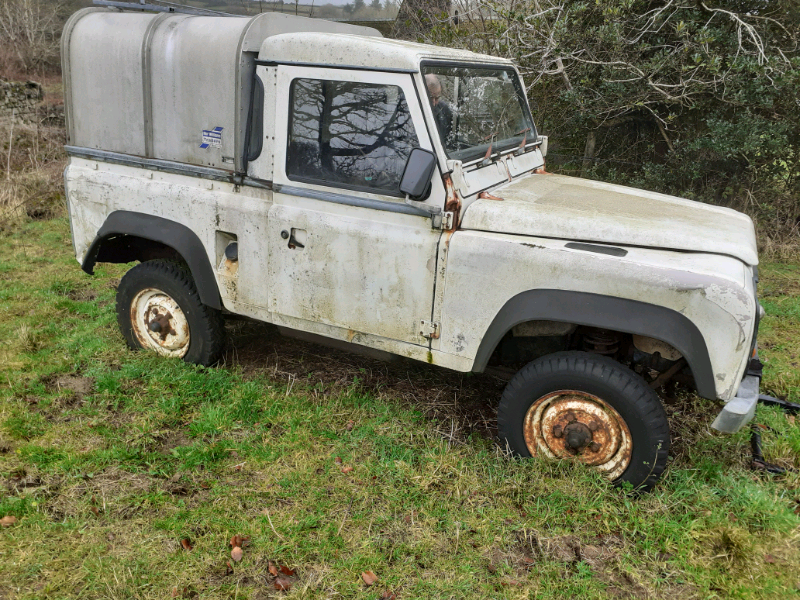 B reg land rover defender 90 in Newton Abbot, Devon Gumtree