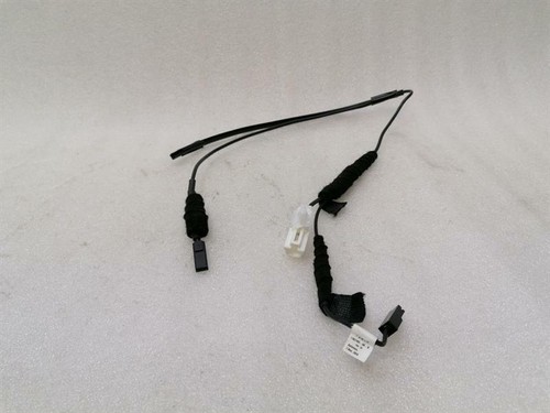 TESLA MODEL 3 Aerial / Antenna 1102749-00-B Antenne Radio