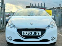 2013 Peugeot 208 1.2 VTi Active 5dr HATCHBACK Petrol Manual