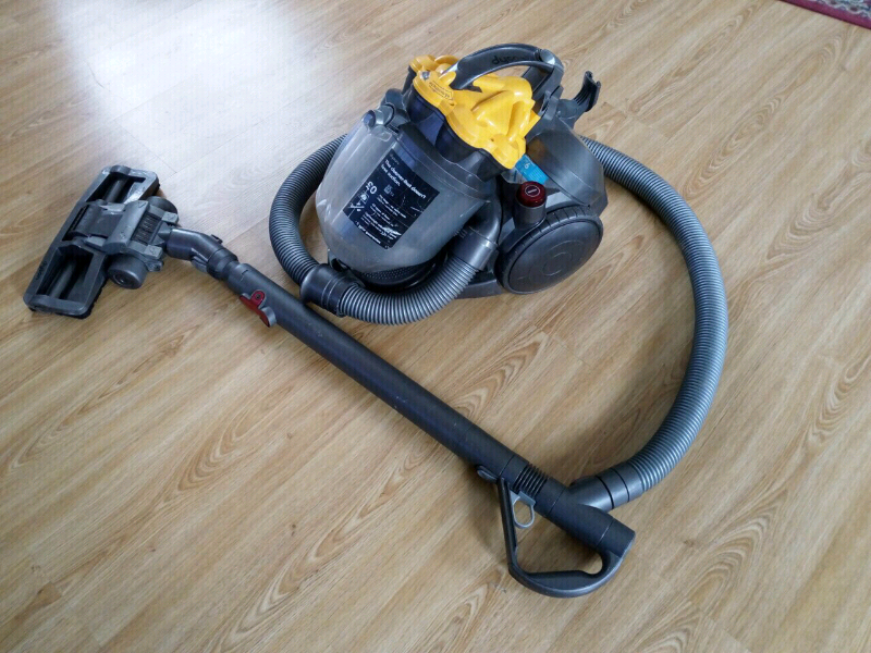 Dyson DC19T2 vacuum cleaner in Exeter, Devon Gumtree
