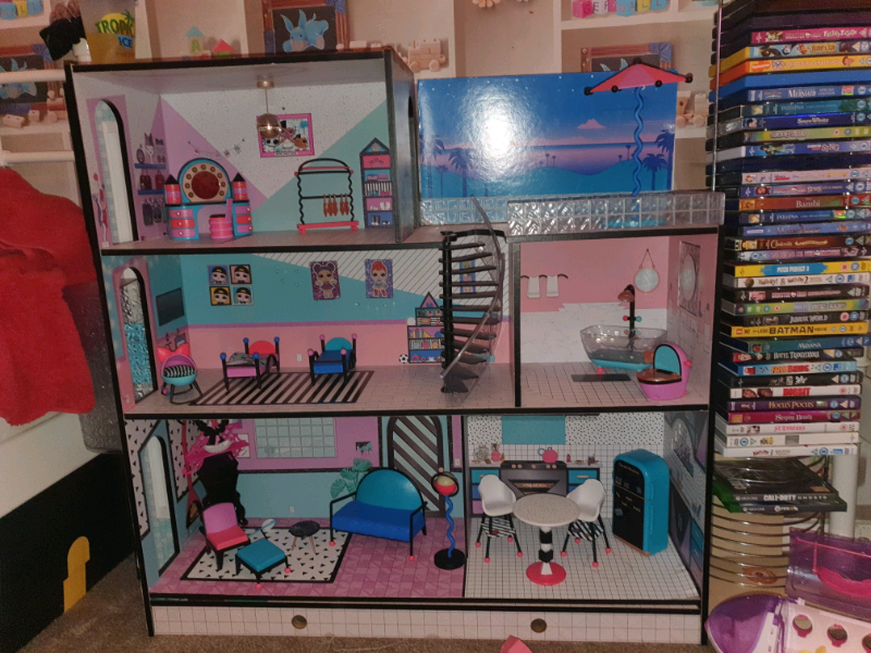 Lol doll house bundle with dolls | in Airdrie, North Lanarkshire | Gumtree