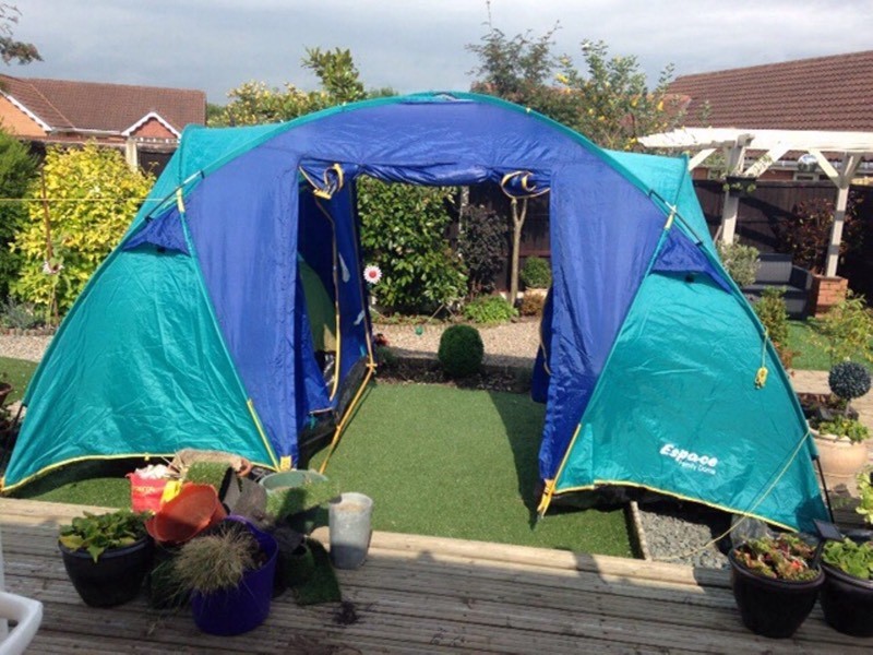 FAMILY DOME TENT ESPACE in Team Valley Trading Estate, Tyne and Wear