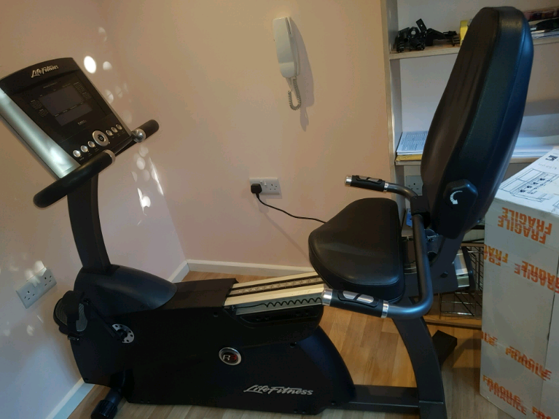 lifecycle r3 recumbent bike